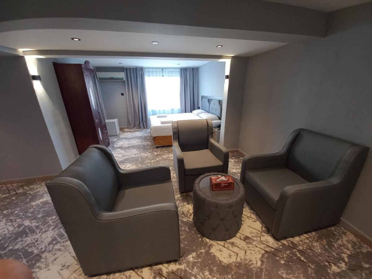 Sur Hotel Esterno foto