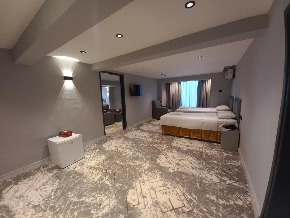 Sur Hotel Esterno foto