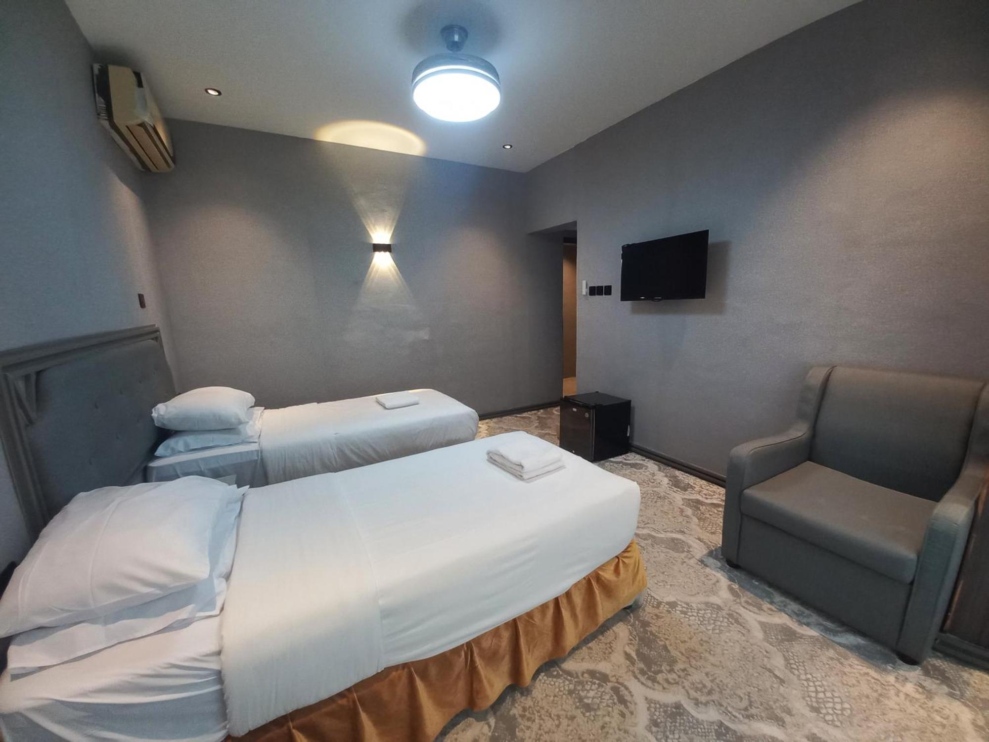 Sur Hotel Esterno foto